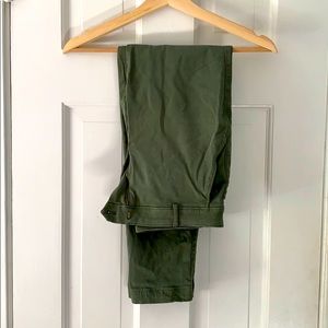 Banana Republic Sloan fit army green pants
